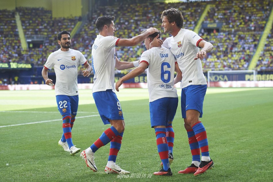 贝恩谈詹金斯下课：肯定是我们的责任 又不是教练去投篮和防守.